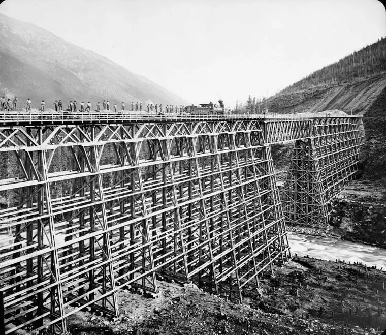152431797625411302a4894