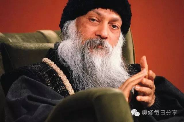 永远不要谈论你的痛苦，私底下受苦，把它变成苦行-OSHO