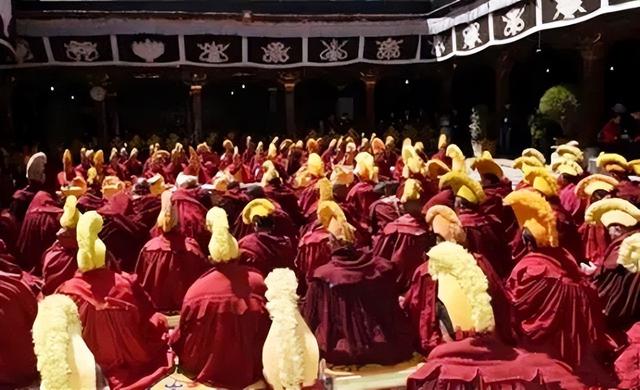 达赖和班禅有什么区别？