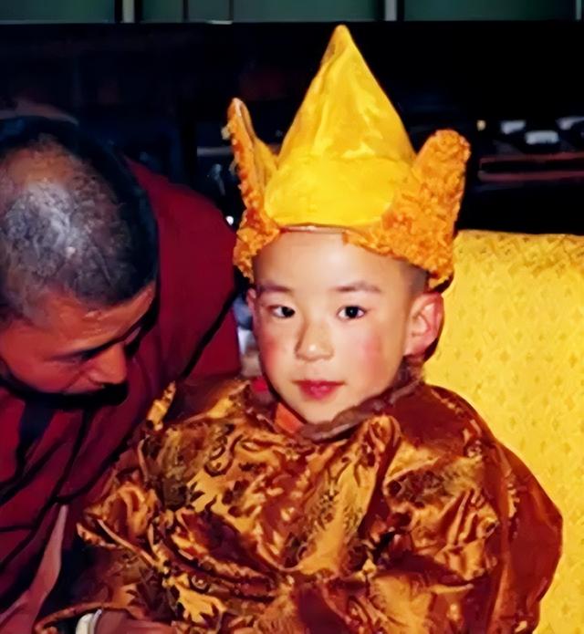 达赖和班禅有什么区别？