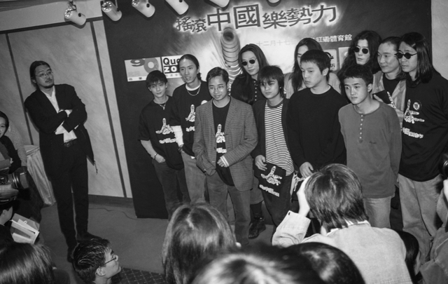 内地乐坛最猛的一群歌手，30年前震撼香港，如今你我却遗忘了他们