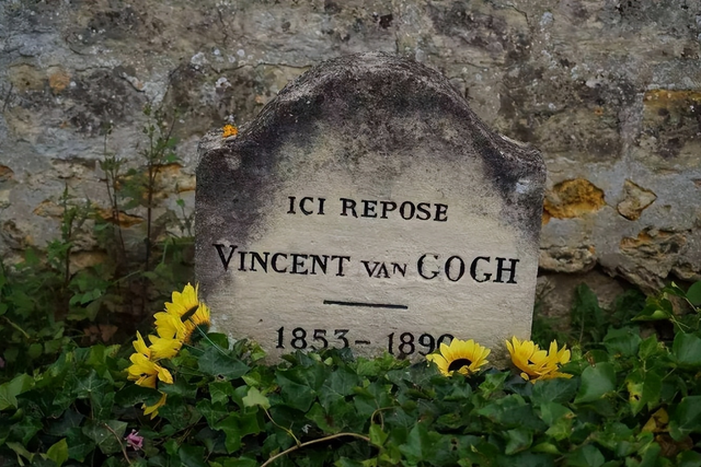 “中国梵高”赵小勇：20年临摹梵高近10万次，画价从百元到万元