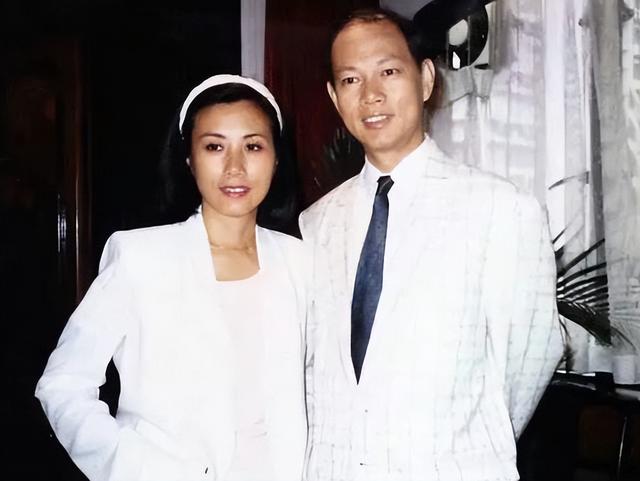 11对丁克的港星明星，各有各的心酸，两位背叛原配偷偷生子