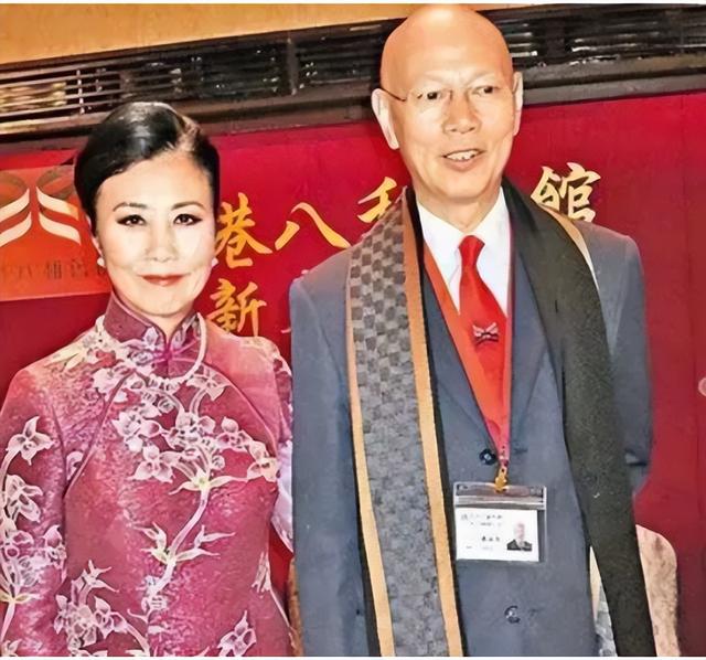 11对丁克的港星明星，各有各的心酸，两位背叛原配偷偷生子