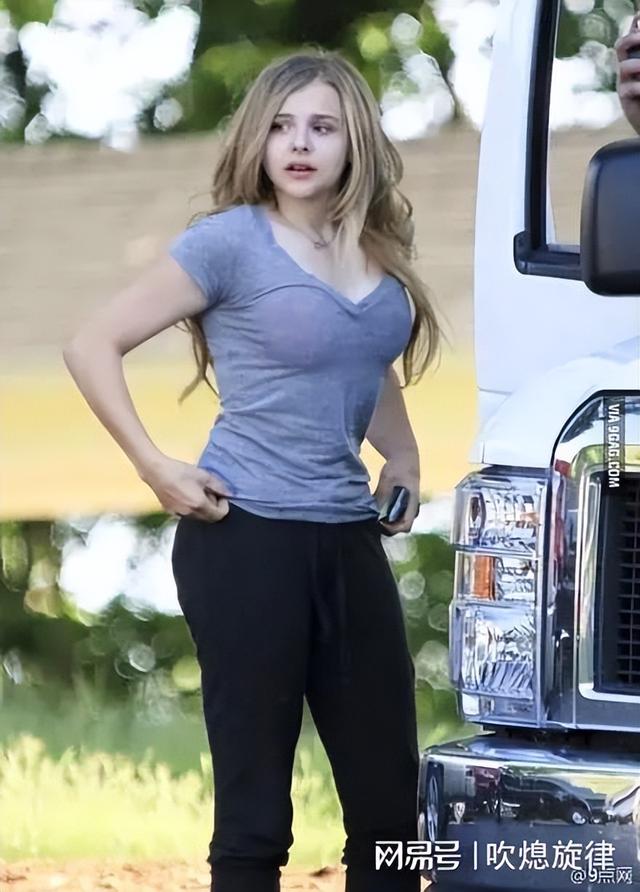 狂暴萝莉 | 科洛·格蕾斯·莫瑞兹