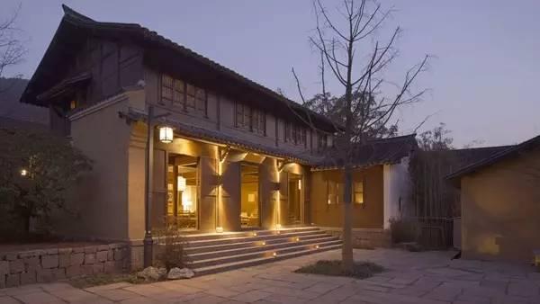 288c0001851cd49fdf8c