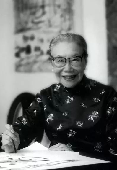 1525488385953bd812f410b