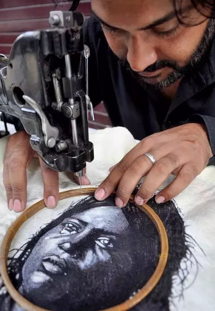 1529978909912ff1bad3aab