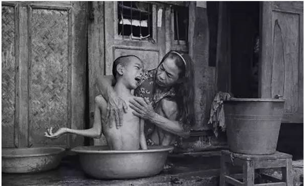 3203000425f3fd8079aa