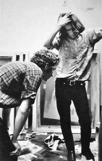 1524361956779c618b31282