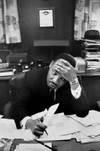 15243620270972aa02bf5b6