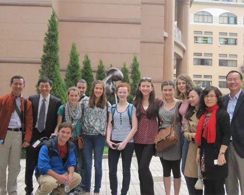 53ee0003c1a35c5302b6