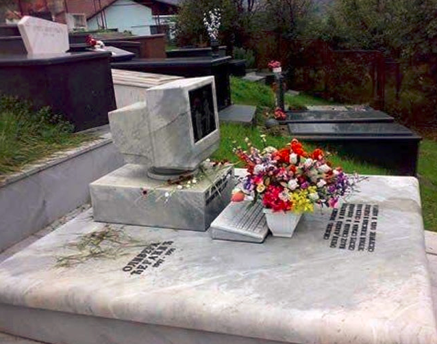 1522842272162f1e5037659