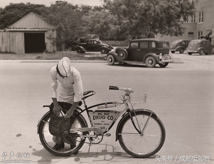 1526268657264e021b3f720