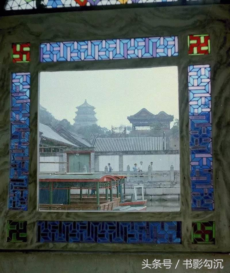 152647143191229af7de172