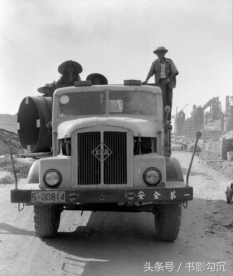 1526471505100d1789f33ac