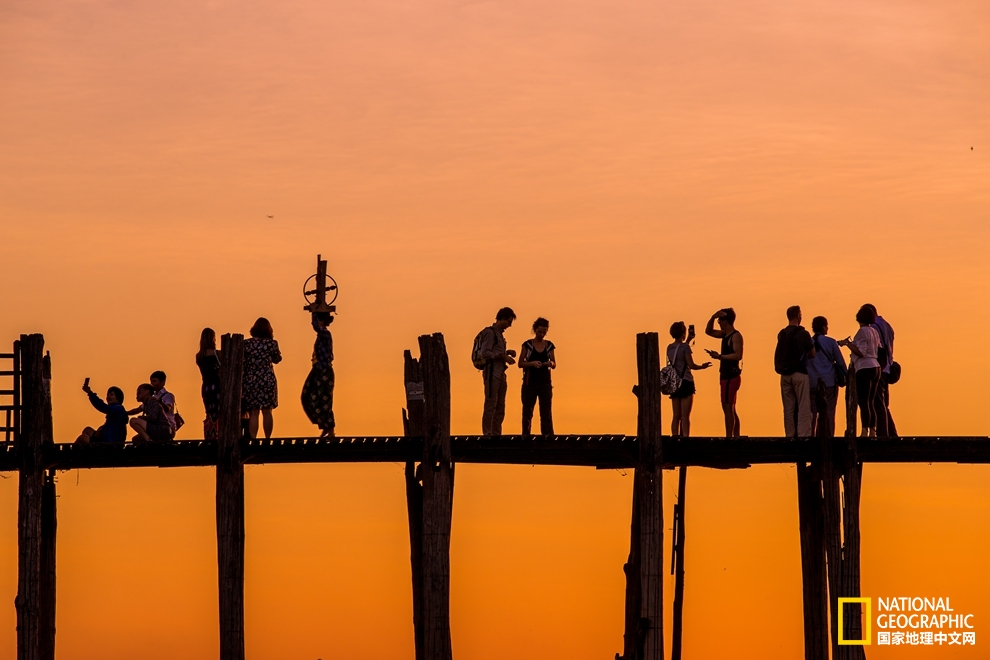 15222188147624384e17f26