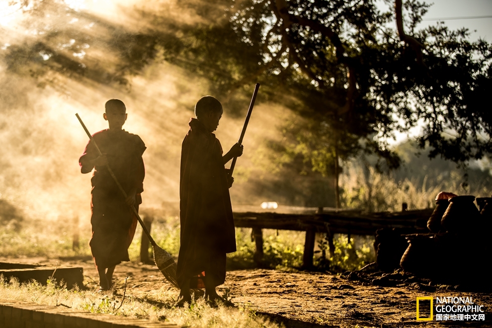 1522218815981808636b8a8