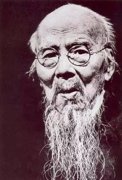 1527456077960d7ad47ae7f