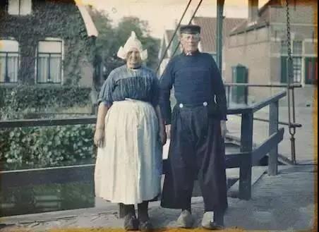 1522374059666459c1ee750