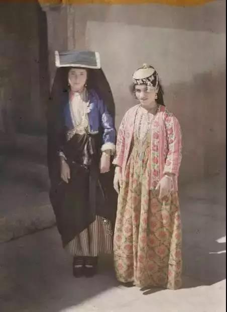 1522374305636d44d7fdd5e