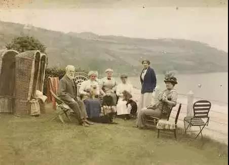 15223743627617b92e15fb8