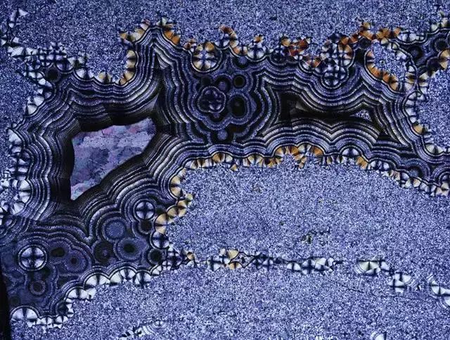 15293576895496001dd11a6