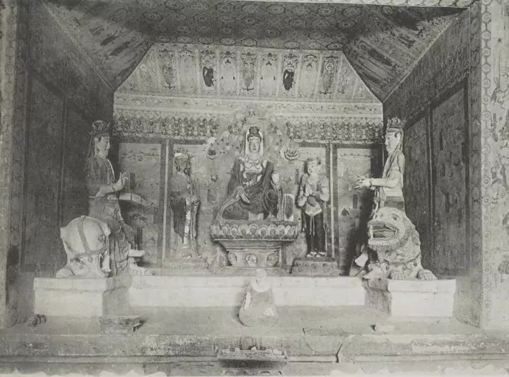 1540813075711d059048631