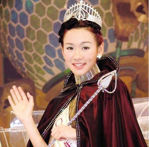 1524486976156fb06fae33b