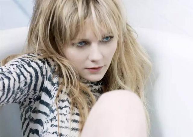 1f7c0000027b13279535