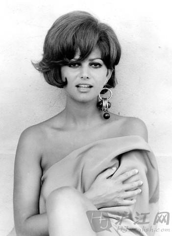 37de0001dfb4f840831d