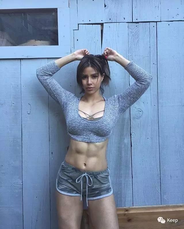 2c350000c2b6400bfb32