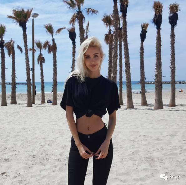 2c3000008f8ec5a0daea