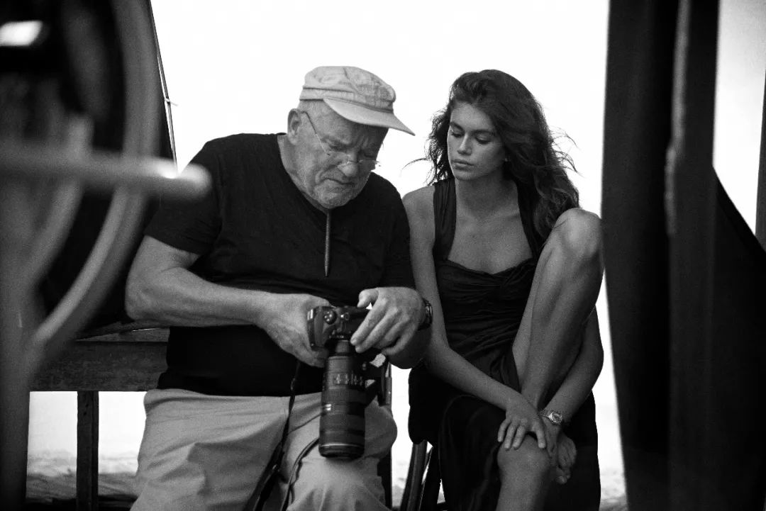 152732953426213bba4351a