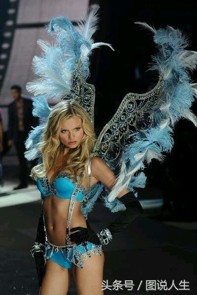 1523925055177cebec087c4