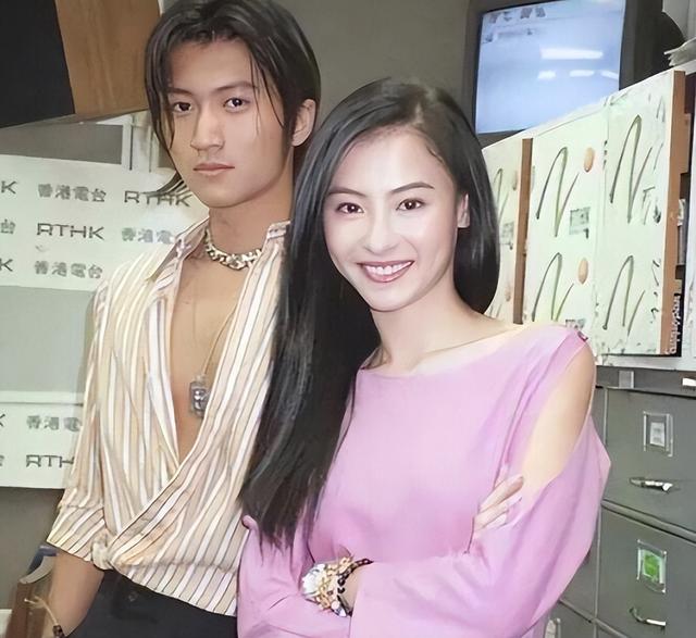 这一次，王菲与谢霆锋，联手给娱乐圈的明星们“上了一课”