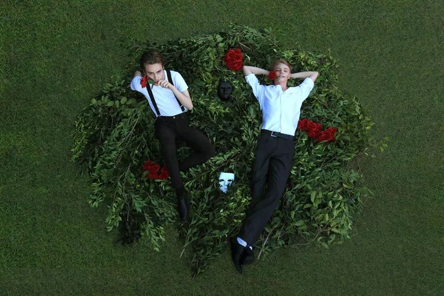 1530157260876f26873ce52