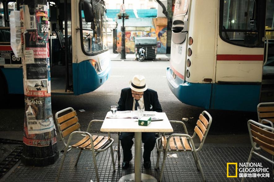 152888167856420ebd9c2c2