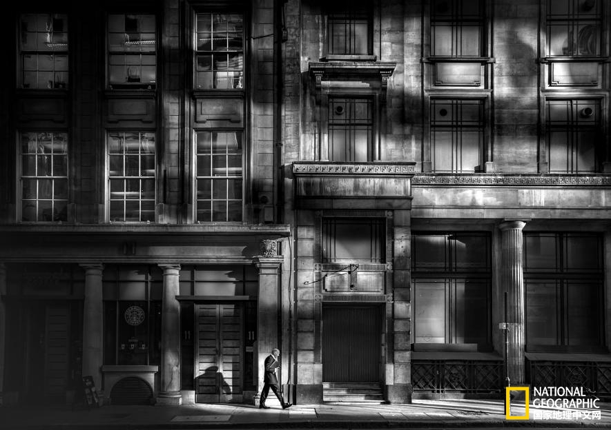 152888167919705376488d5