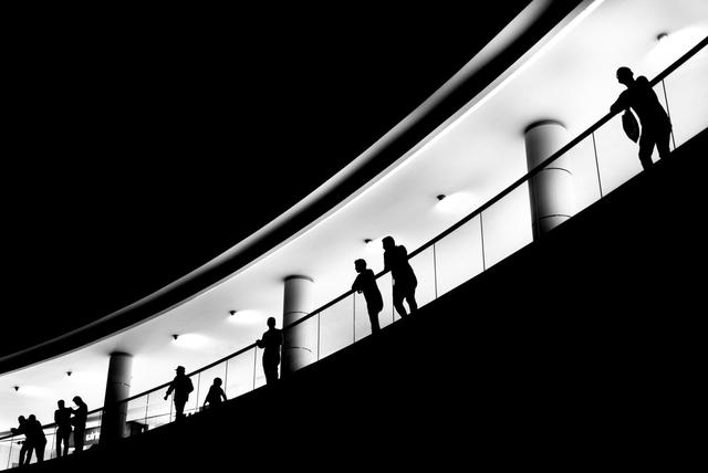 摄影是一场关于光与影的游戏：Alan Schaller