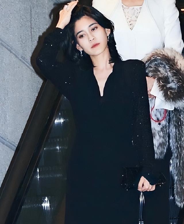 23年后才明白，“三星公主”李富真嫁给穷保安，这步棋有多高明