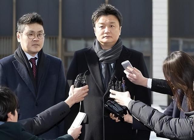 23年后才明白，“三星公主”李富真嫁给穷保安，这步棋有多高明