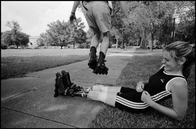 她天生无腿！21岁跑进残奥会，23岁惊艳时尚界：活着，就为了打脸