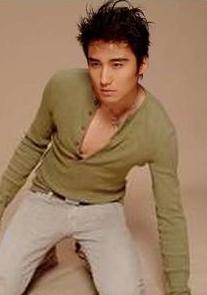 “中国第一代男模”胡兵，他的隐秘人生比你想象的更精彩