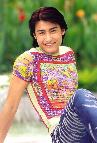 “中国第一代男模”胡兵，他的隐秘人生比你想象的更精彩