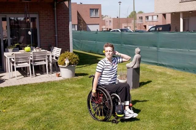 拿到世界冠军之后，她不愿忍受绝症的折磨，在40岁选择安乐死