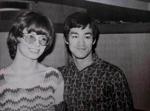 1973年李小龙死在丁佩家中，到底发生了什么？42年后丁佩道出事实