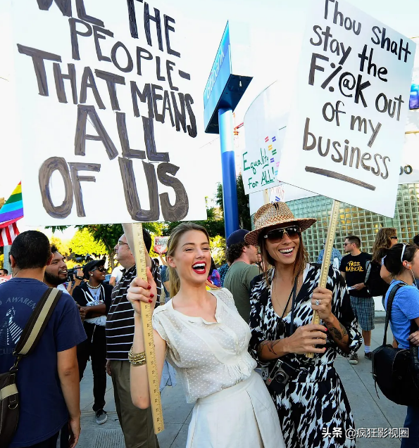 逼世界首富离婚，让好莱坞不敢封杀，美国“女海王”又翻车了