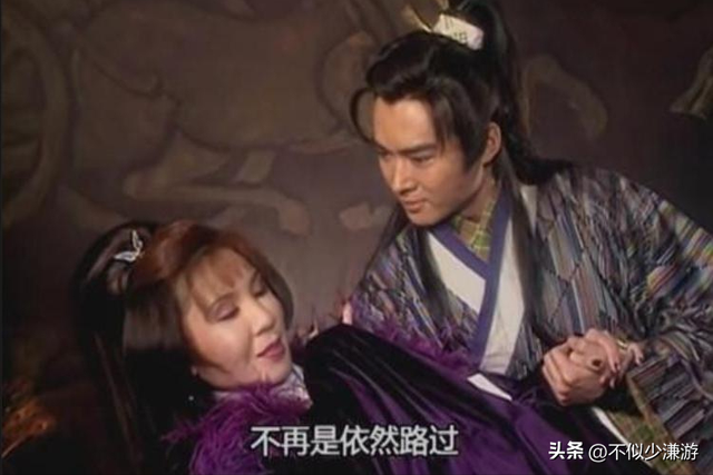 一身赘肉、满脸褶子，还要扎麻花辫双马尾强演少女，真是老不自知