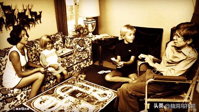 霍金晚年发现了什么？为什么他坚信上帝不存在？临终遗作揭晓答案